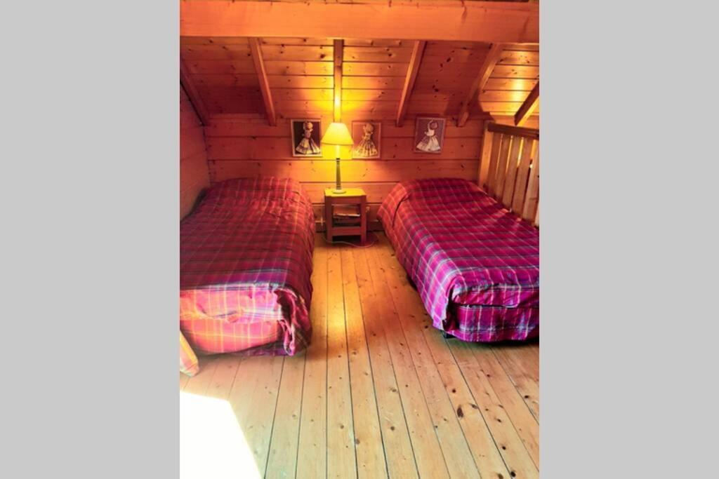 Maison de bois finlandaise au pied des pistes Bolquere Pyrenees 2000 Extérieur photo